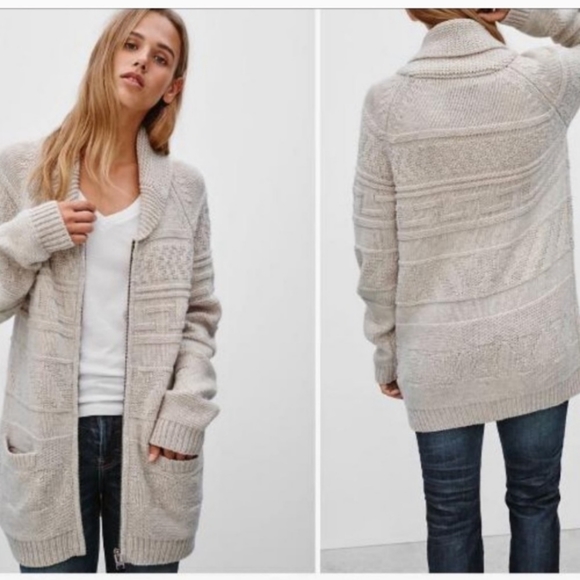 Aritzia Sweaters - Aritiza TNA torridon lambswool chunky knit sweater cardigan